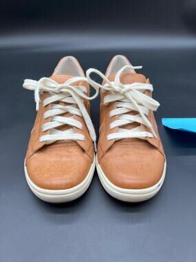 Josef Seibel Women’s Caren 01 Casual Leather Sneakers Size 36